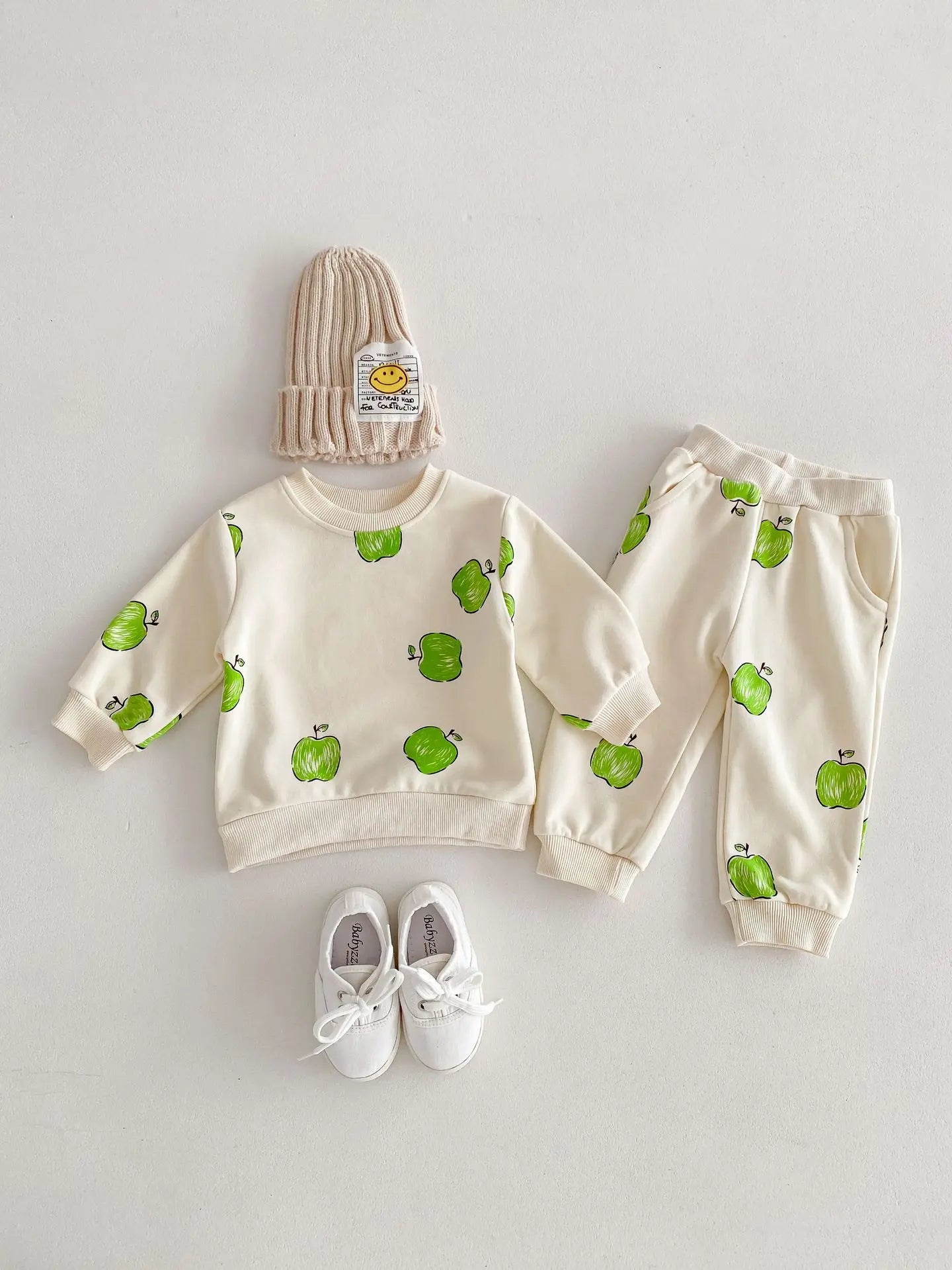 Green Apple Sweatshirt and Sweatpants Set - Peachy Bloomers