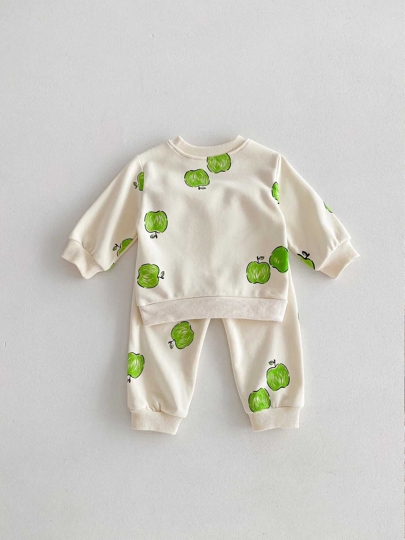 Green Apple Sweatshirt and Sweatpants Set - Peachy Bloomers