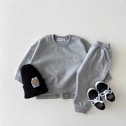 Smiley Kids Sweatshirt & Sweatpants Set