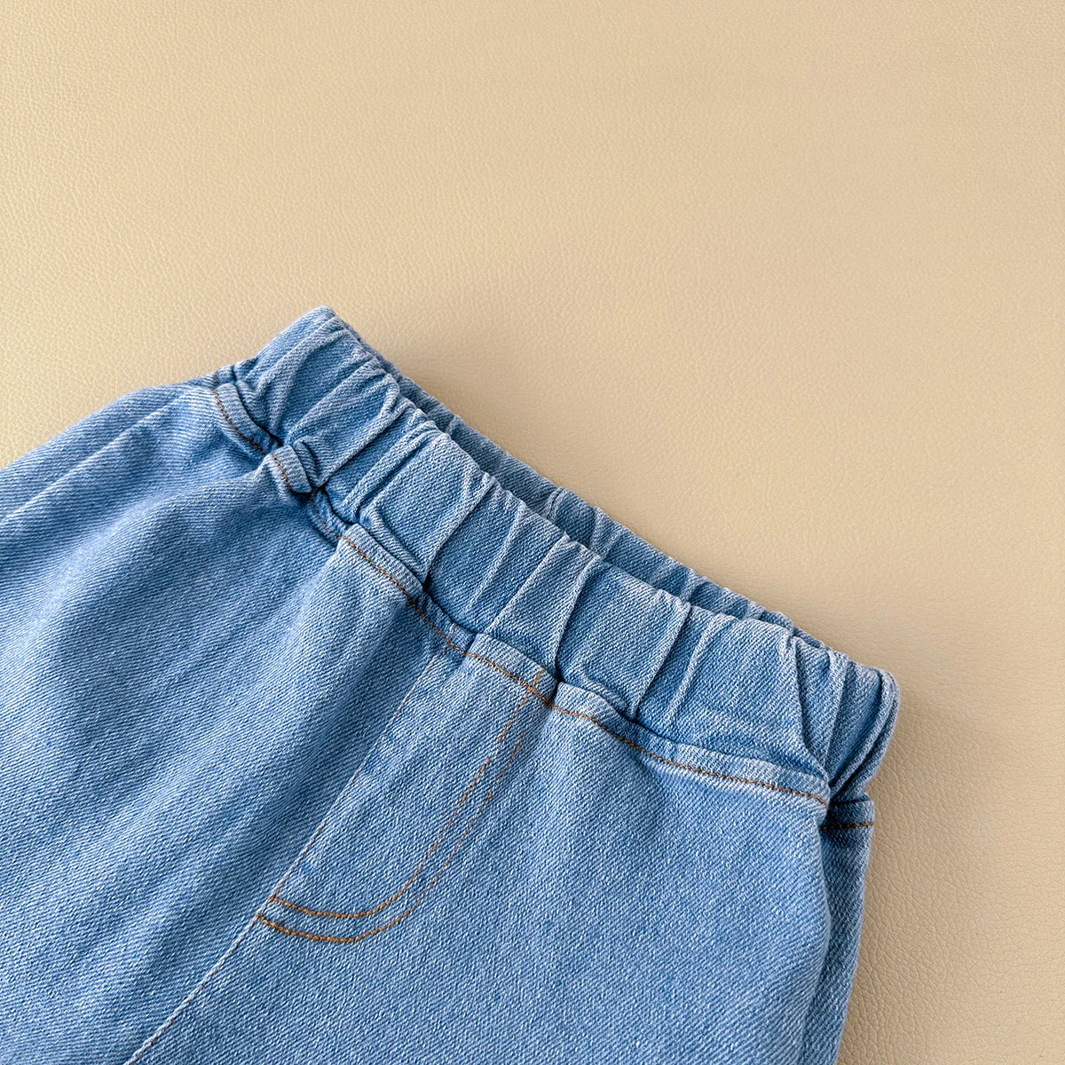 Los Angeles Cotton T-Shirt and Denim Shorts