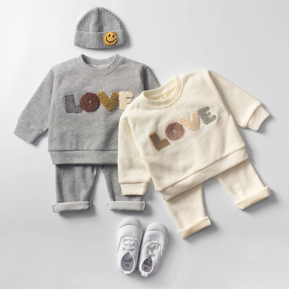 Love Sweatshirt and Sweatpants Set