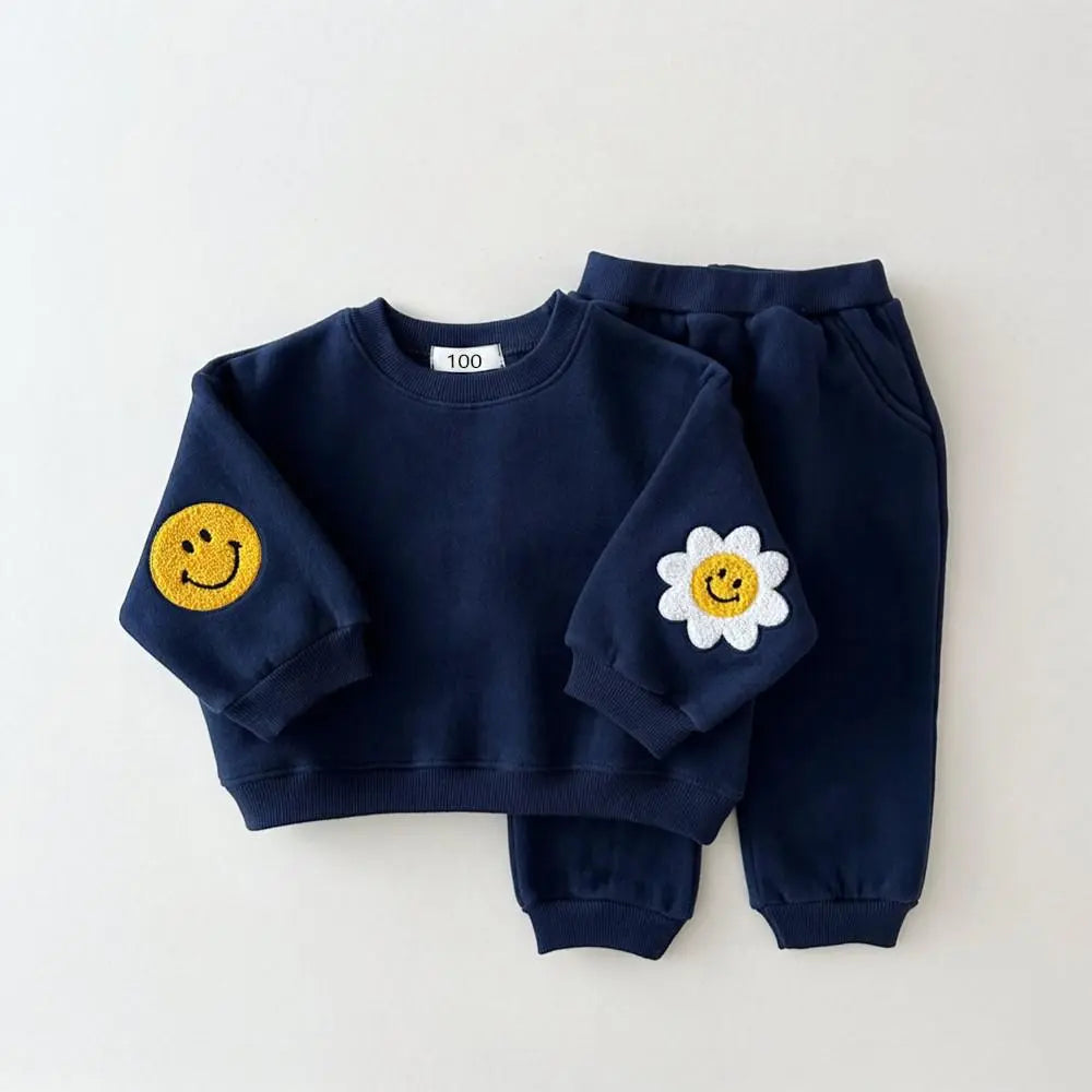 Flower & Smile Sweatshirt and Sweatpants Set - Peachy Bloomers