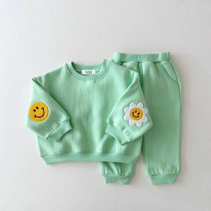 Flower & Smile Sweatshirt and Sweatpants Set - Peachy Bloomers