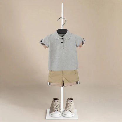 Royal Kids T-shirt and Shorts Set!