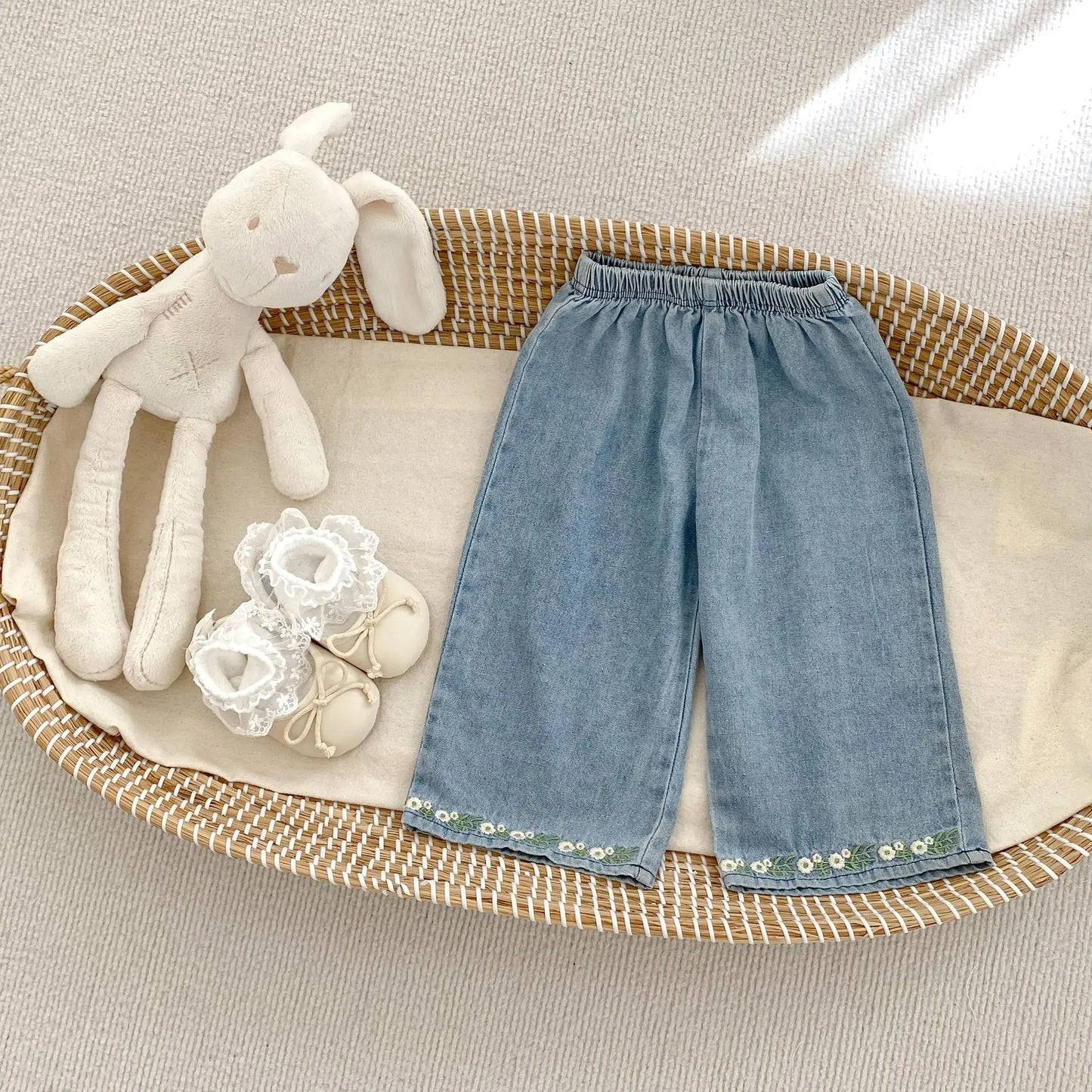 Daisy Denim Set for Girls – Cotton Summer Outfit with Embroidered Details