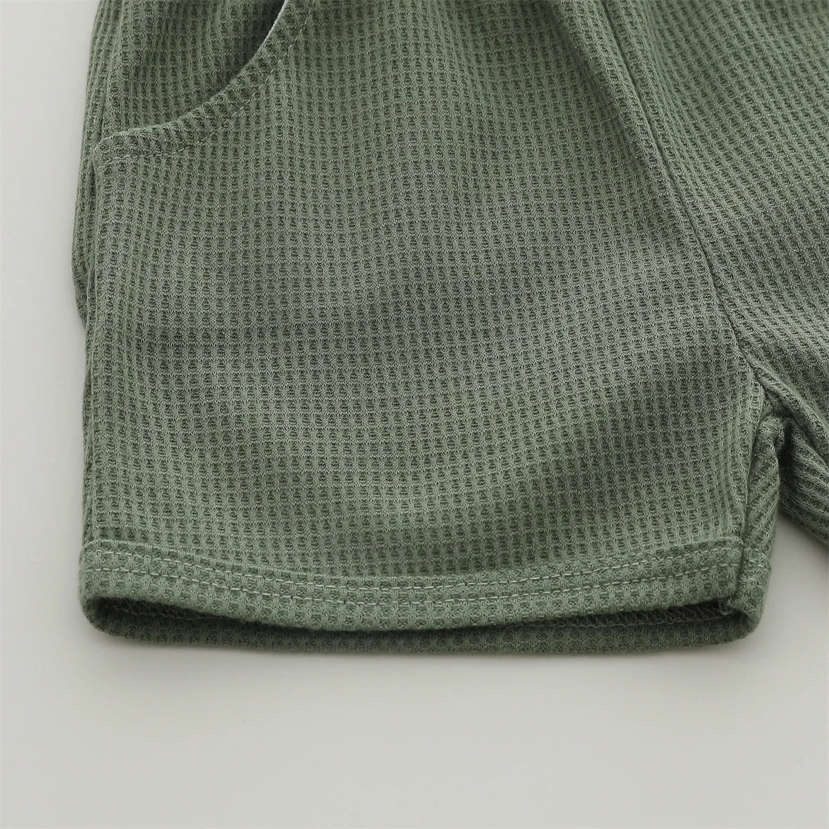 Bear Pocket Summer Set – Soft Waffle Knit Shorts & Tee for Toddlers