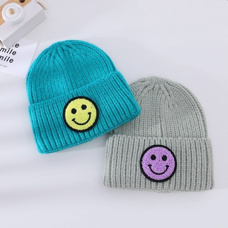 Smile Beanie Knit