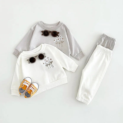 Girls Daisy Sweatshirt and Sweatpants Set