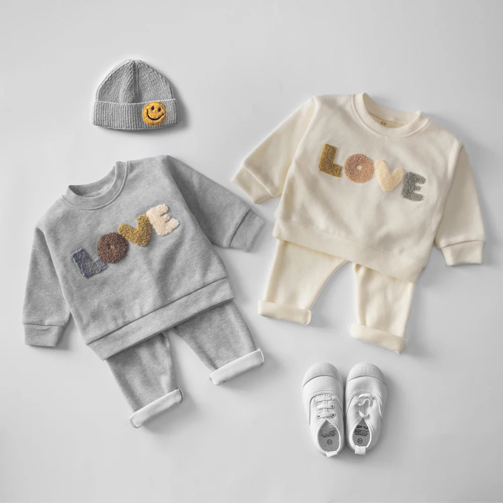 Love Sweatshirt and Sweatpants Set